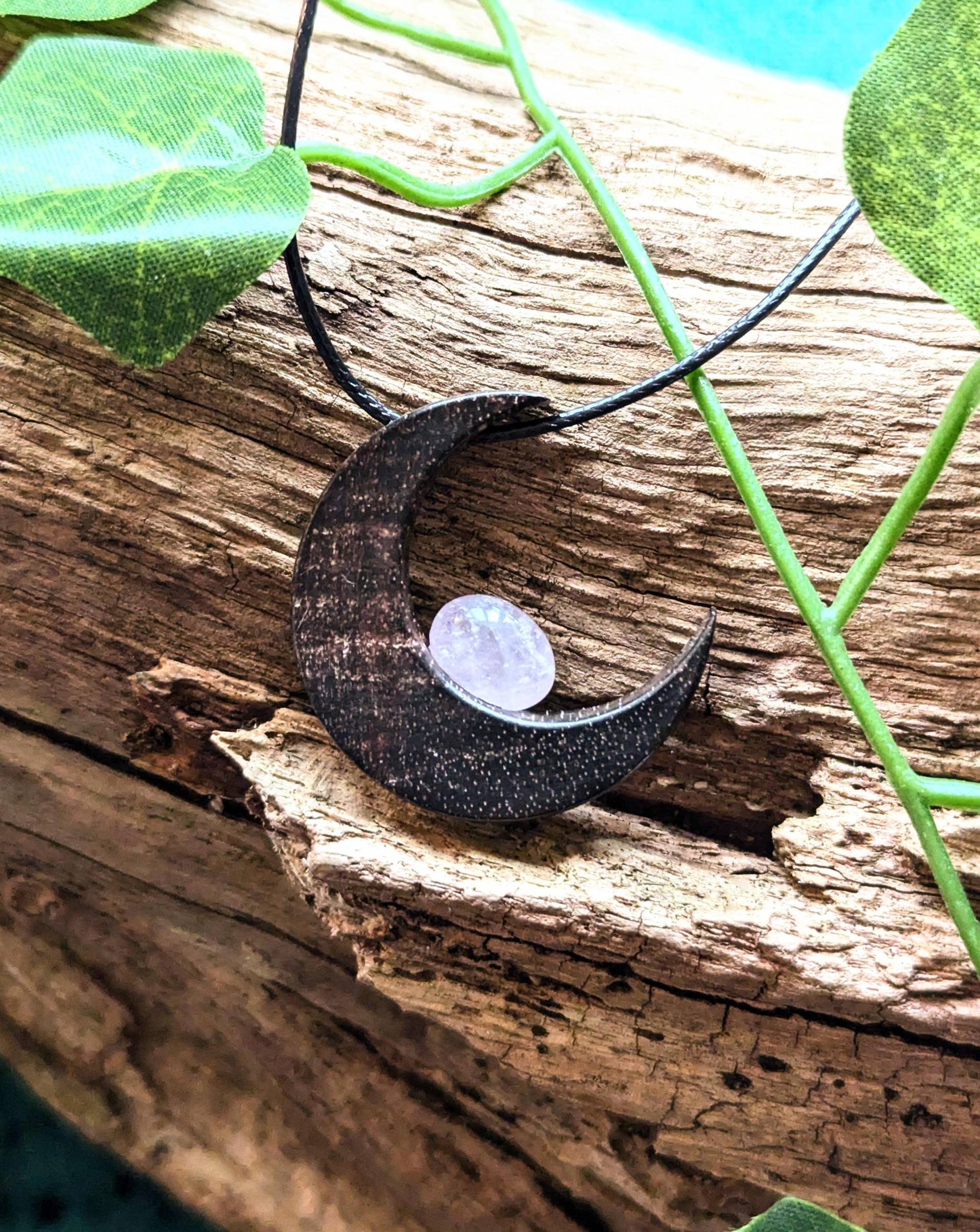 Anhänger Mond Aus Ebenholz Mit Amethyst Anhänger Mond Aus Ebenholz Mit Amethyst von FairyWoodJewellery
