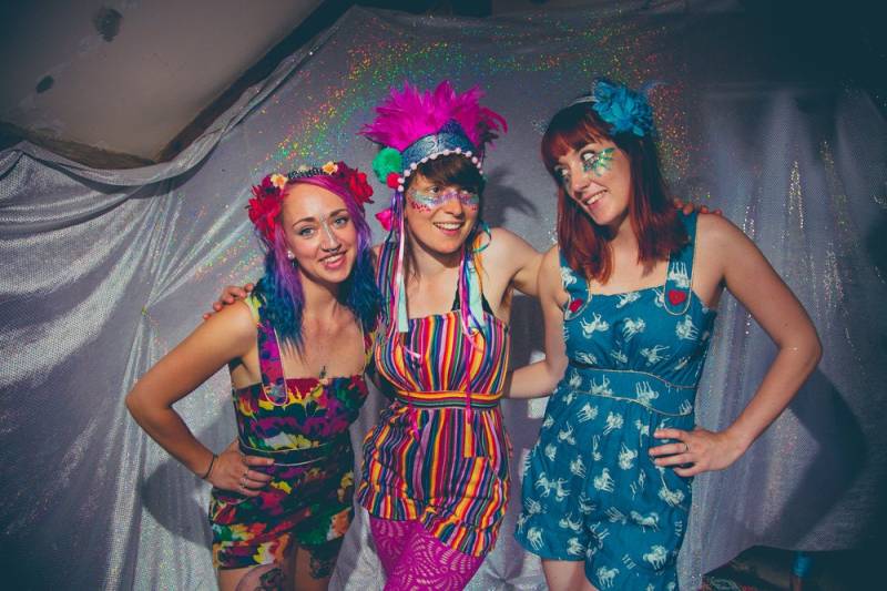 Feenhafter Strampler/Overall Mit Einhorn/Streifen/Regenbogen von Fairyloveboutique