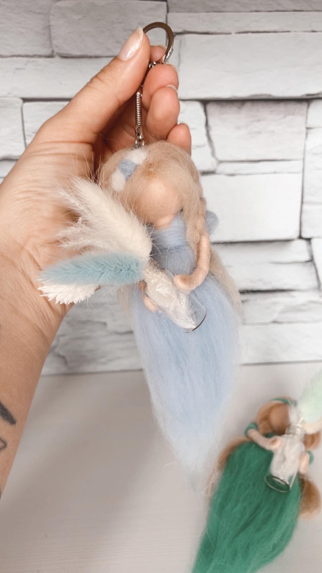 Schlüsselanhänger Filzpuppe Schutzengel Engel Fee Elfe Filzfee Geburtstag Schlüsselanhänger Filzpuppe Schutzengel Engel Fee Elfe Filzfee Geburtstag von FairytaleFeltbyMandy