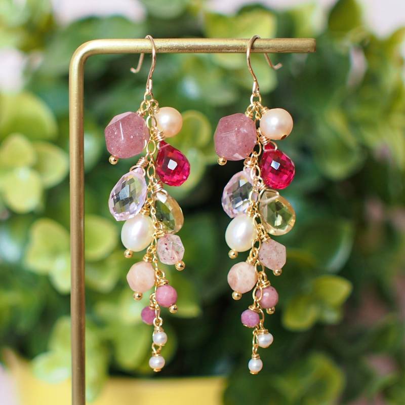 Multi-steine Ohrhänger // Baumelnde Ohrringe Edelsteine Gold-Doublé Multi-steine Ohrhänger // Baumelnde Ohrringe Edelsteine Gold-Doublé von FaithAndDeedsJewelry