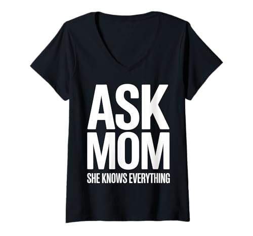Damen Frag Mama, sie weiß Alles Lustige Mutter T-Shirt mit V-Ausschnitt Damen Frag Mama, sie weiß Alles Lustige Mutter T-Shirt mit V-Ausschnitt von Family Humor Apparel
