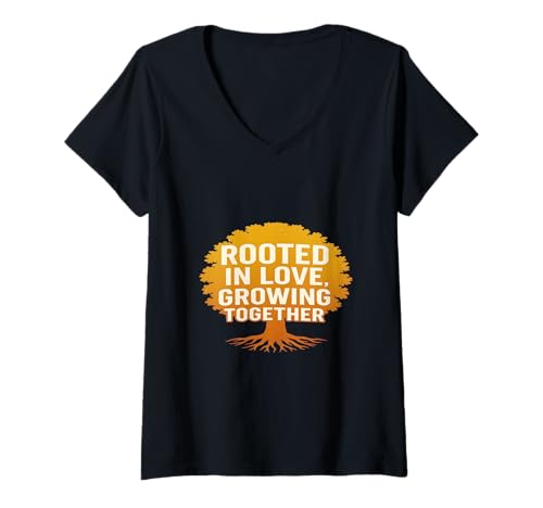 Damen Liebe, zusammen, Familie, Stärke, inspirierend, Vintage. T-Shirt mit V-Ausschnitt Damen Liebe, zusammen, Familie, Stärke, inspirierend, Vintage. T-Shirt mit V-Ausschnitt von Family and Relationships by Lumi Art