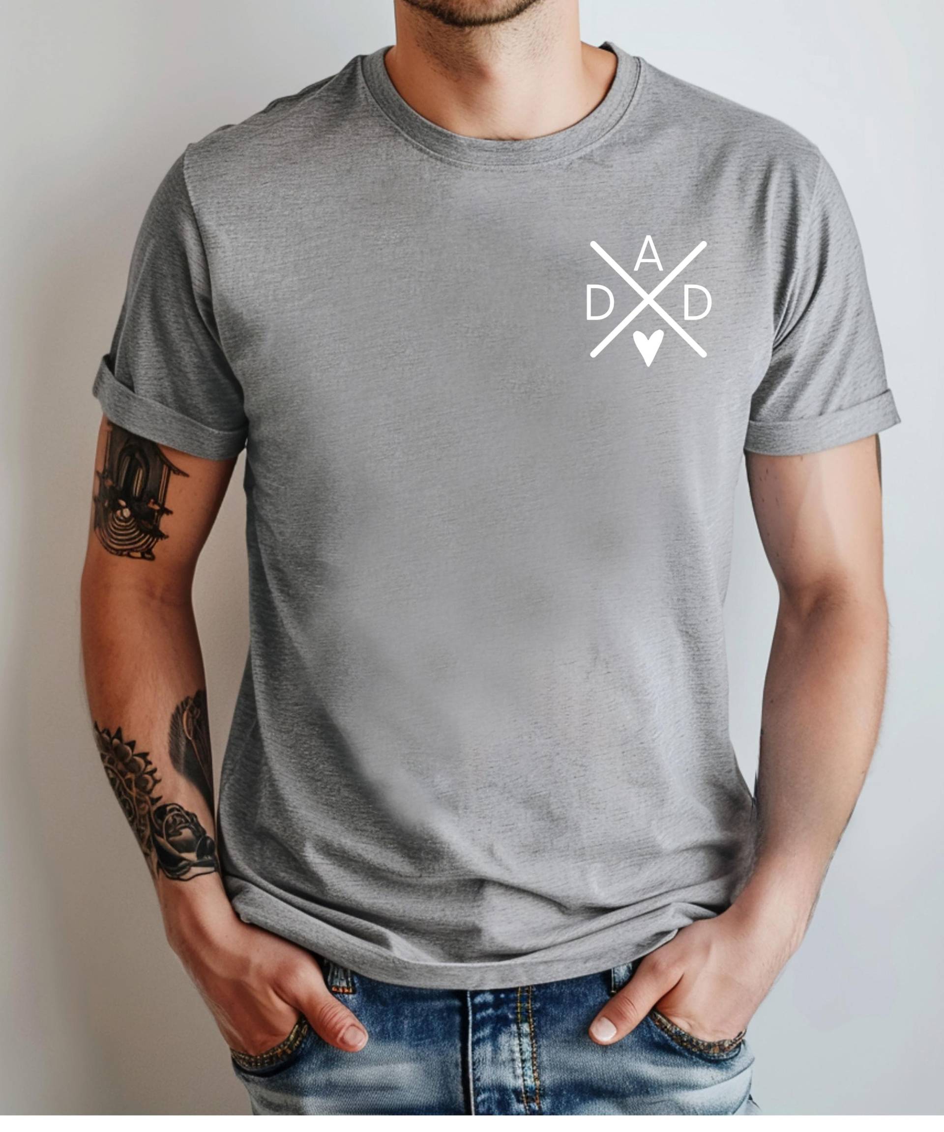 Papa Shirt | Vaterschaft Geschenkidee Dad Statement Vatertag Liebevoller Papa Shirt | Vaterschaft Geschenkidee Dad Statement Vatertag Liebevoller von FamilyCodeBoutique