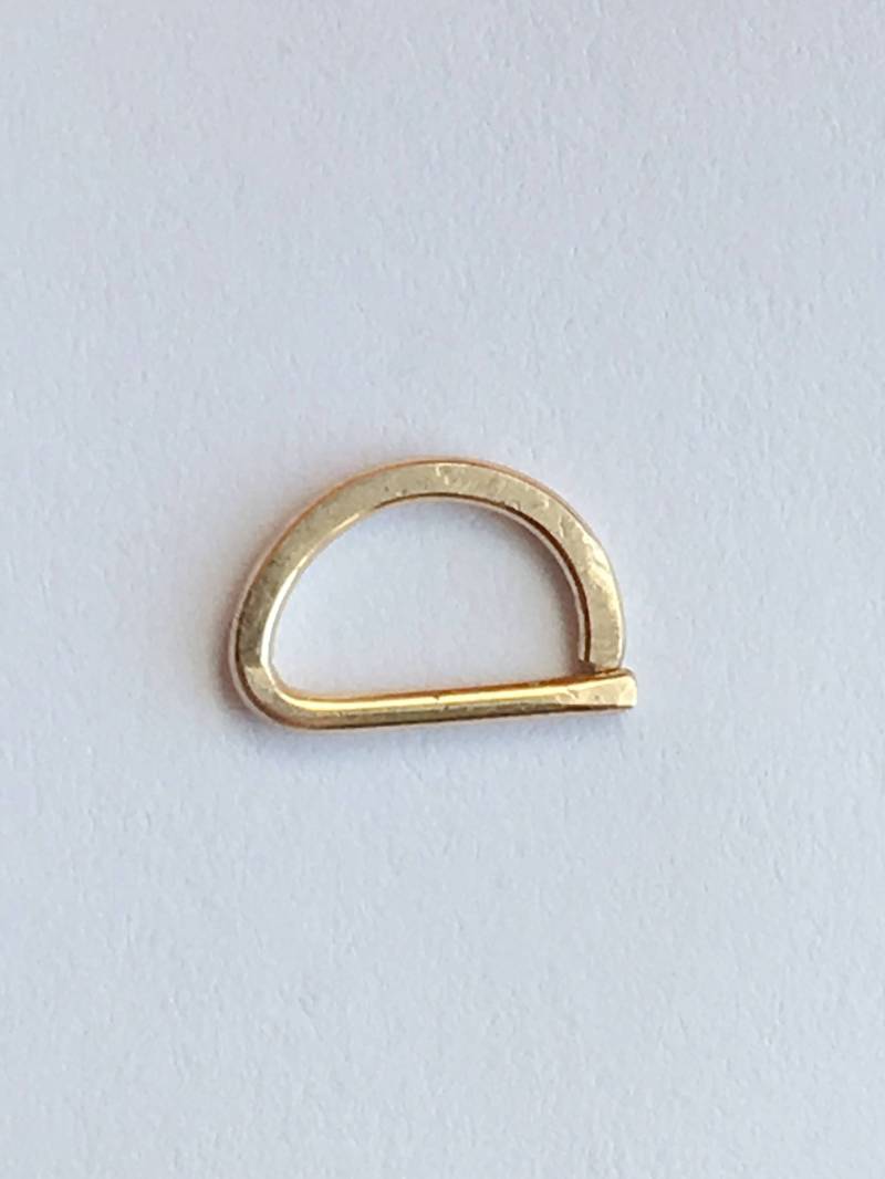 D Septum Ring, Glatte Gehämmerte Rose Gold Ring 14K Filled 925 Sterling Silber Ring D Septum Ring, Glatte Gehämmerte Rose Gold Ring 14K Filled 925 Sterling Silber Ring von FamilyWeddingJewelry
