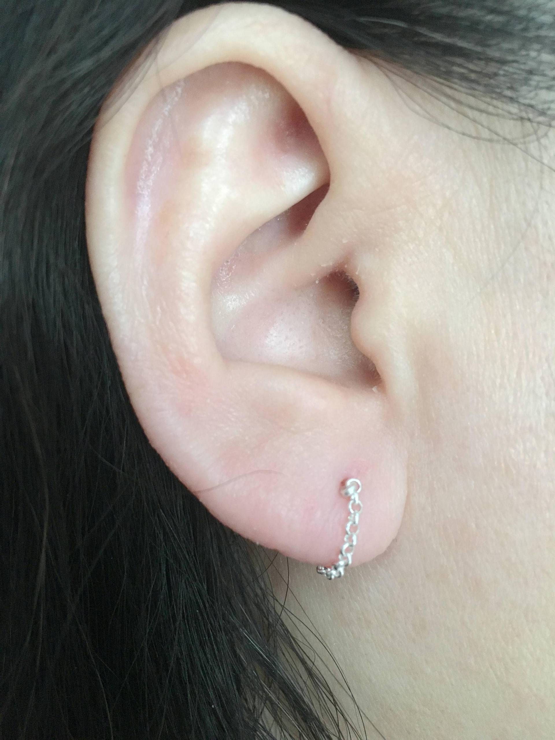 Kurze Ohrringe. Verkauft Als Paar Kurze Ohrringe. Verkauft Als Paar von FamilyWeddingJewelry
