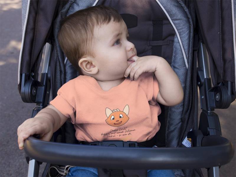 Bio Baby T-Shirt - Finn Der Fuchs "Jedes Licht Beginnt Mit Einem Kleinen Funken So Wie Du." Shirt Kleidung Kinder von Famymals