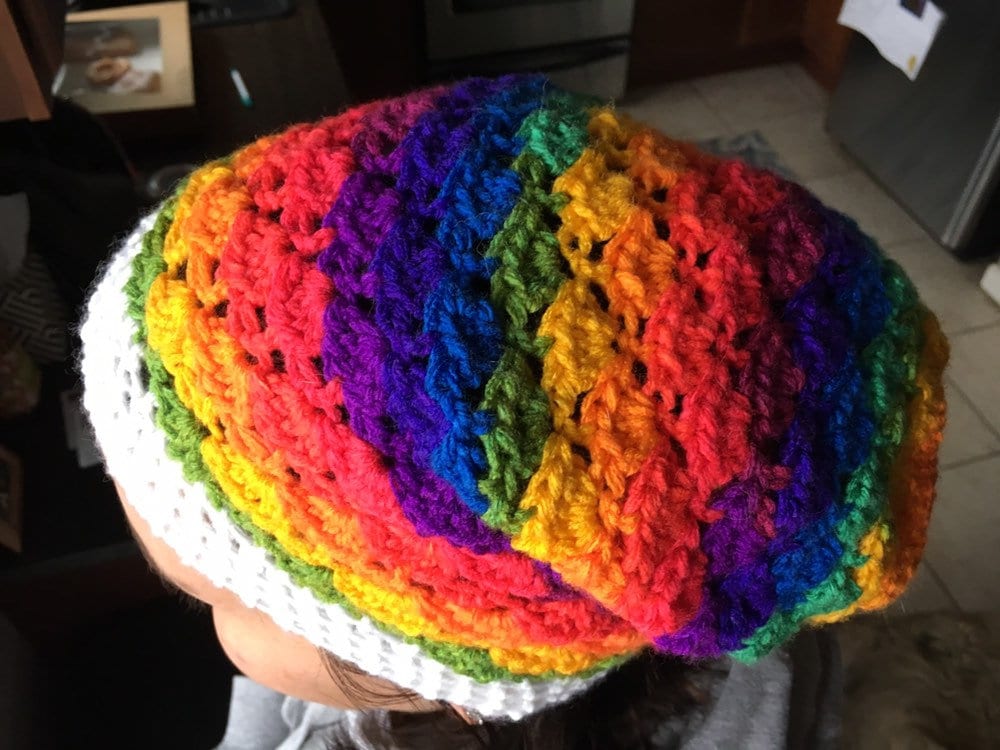Regenbogen-Beanie Regenbogen-Beanie von FancyFolsom