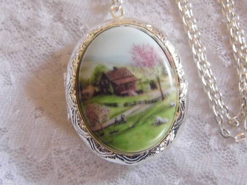 Bauernhof Cottage Rose Medaillon Antik Silber Halskette Porzellan Cameo Memory von FancyFoxBoutique2