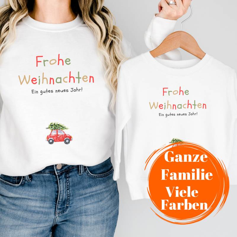 Unisex Weihnachtspullover Für Frauen Männer Kinder Familie Weihnachten Pullover T-Shirt Merry Christmas Auto Weihnachtsbaum Weihnachtsoutfit von FancyTinyShop