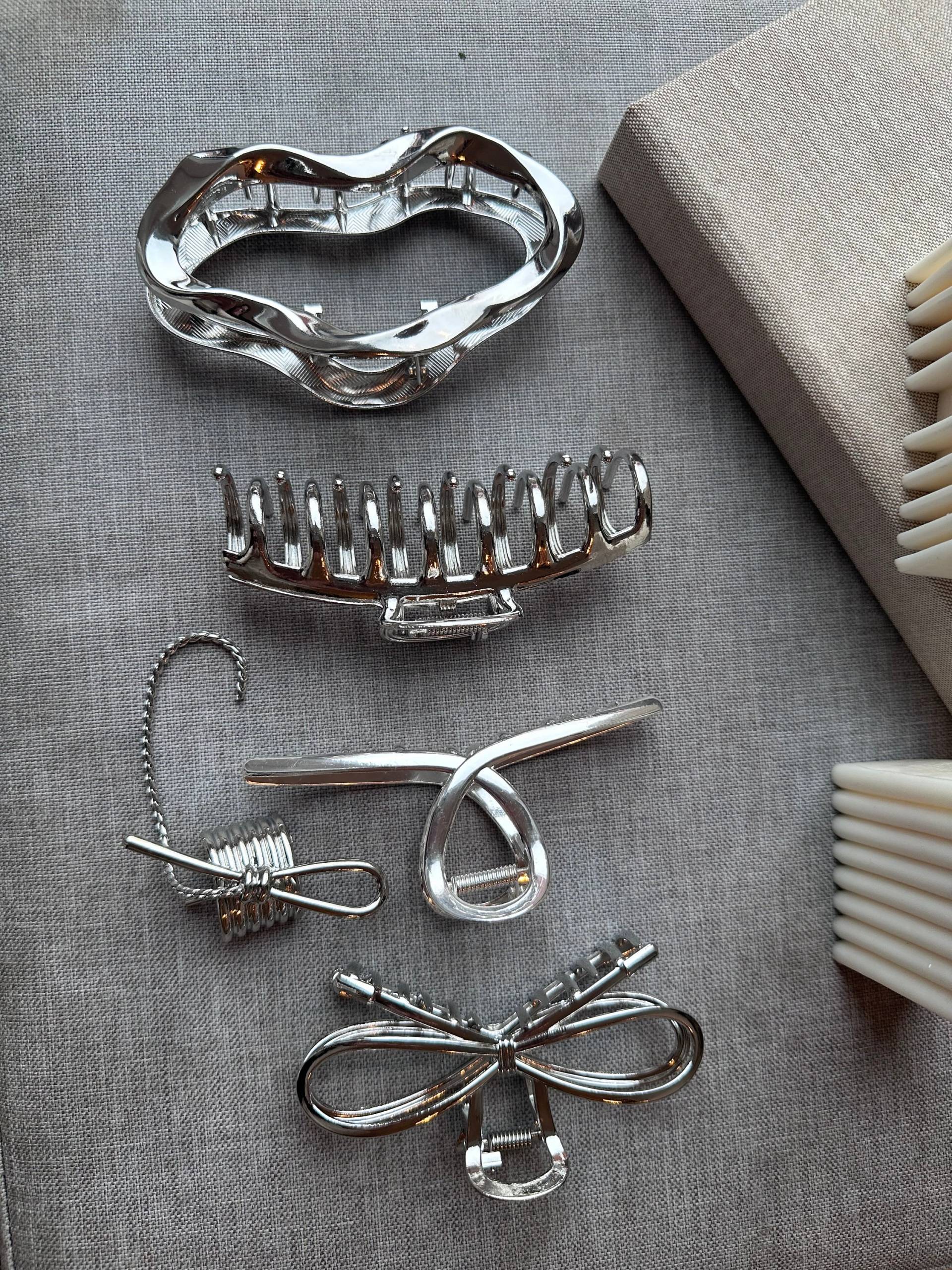 Metallic Haarspange, Modern Tolle Geschenke, Goldene Haarspange , Silberne Haarspange von FancylittlethingsDE