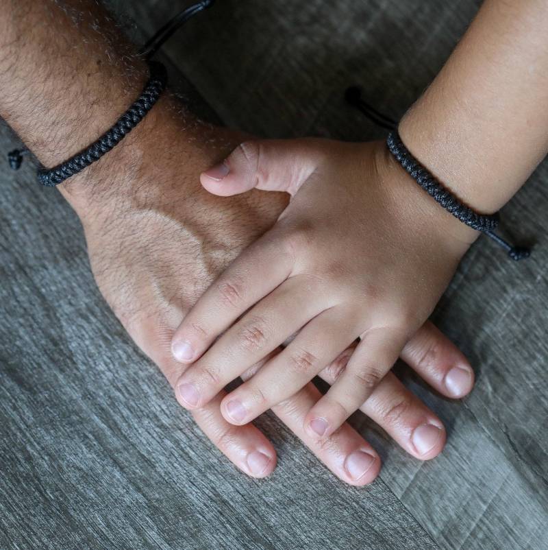 Daddy Und Me Black Armbänder, Papa Sohn Kinder Vater Armbänder von Fanfarria