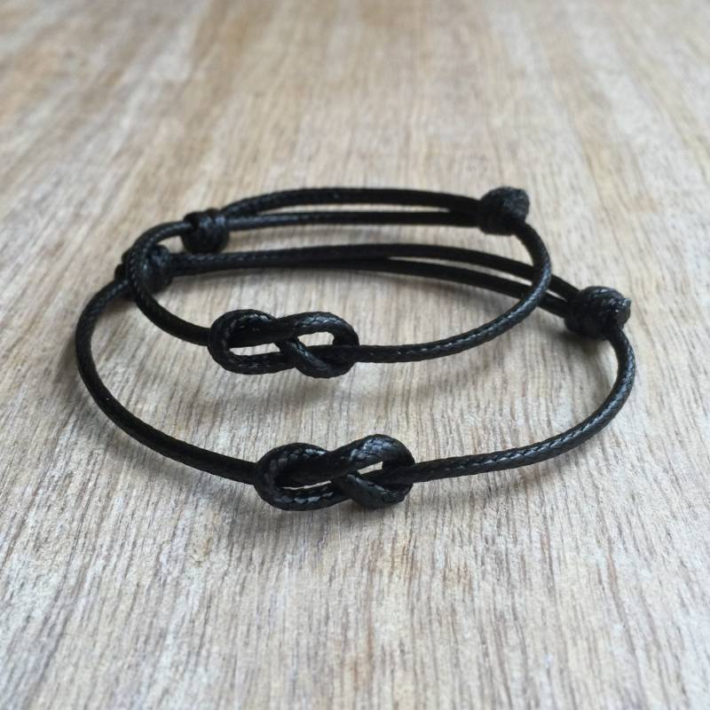 Lovers Key, Schwarze Gewachste Schnur Armbänder, Wasserdicht Armbänder Für Sie Und Ihn, Unendlichkeit Paar Set Von 2 Wc001354 von Fanfarria