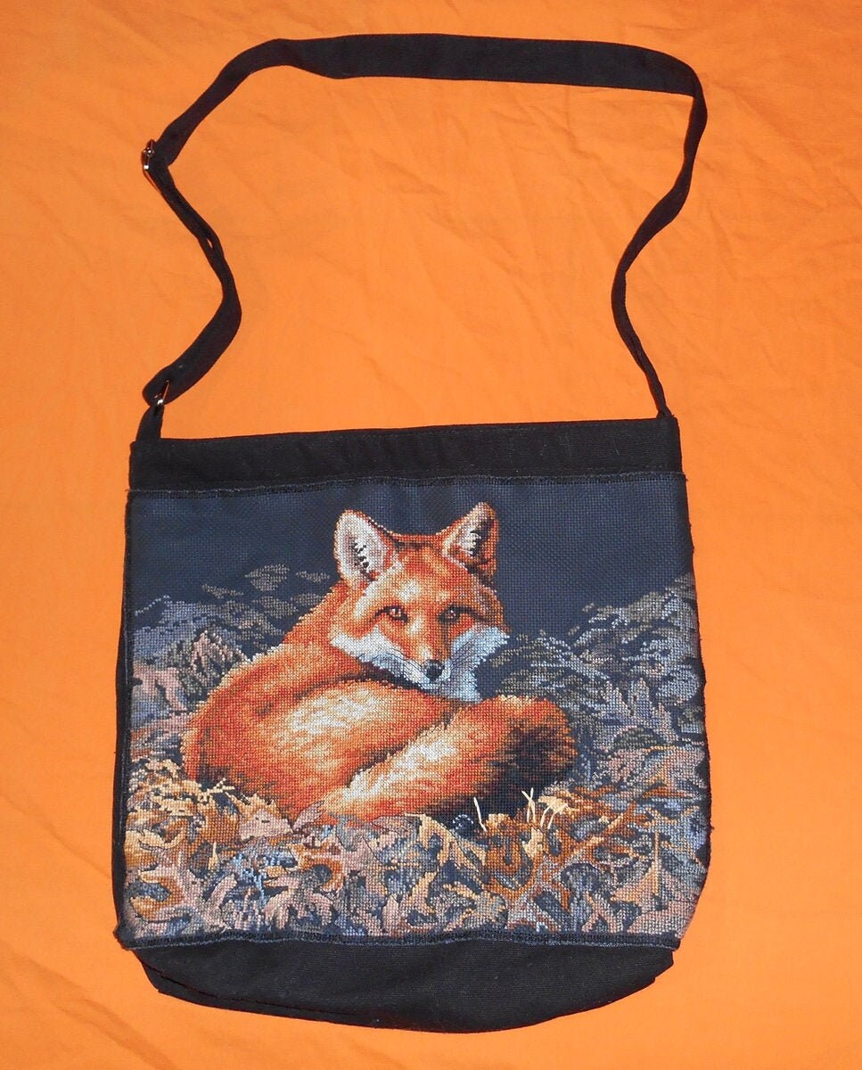Schwarze Baumwolltasche Mit Fuchsstickerei von FantaisiesSonia