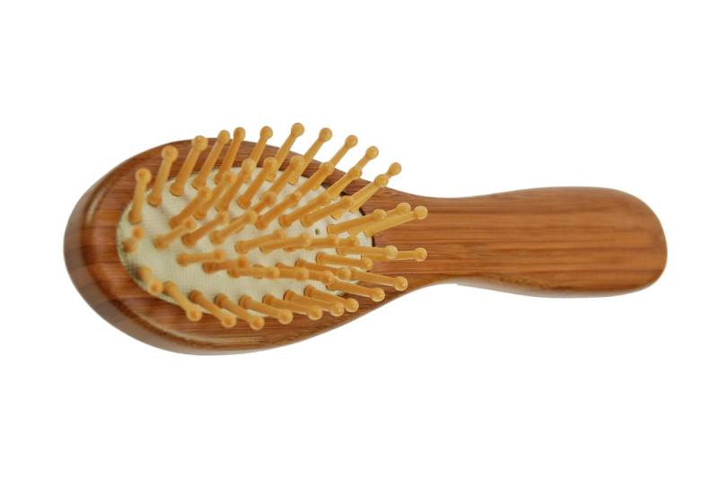 Fantasia Beauty Haarbürste Haarbürste, Bambus-Holz, Holzstifte mit Noppen, 18 x 5 cm, 1-tlg., Bambus-Holz, Vegan von Fantasia Beauty
