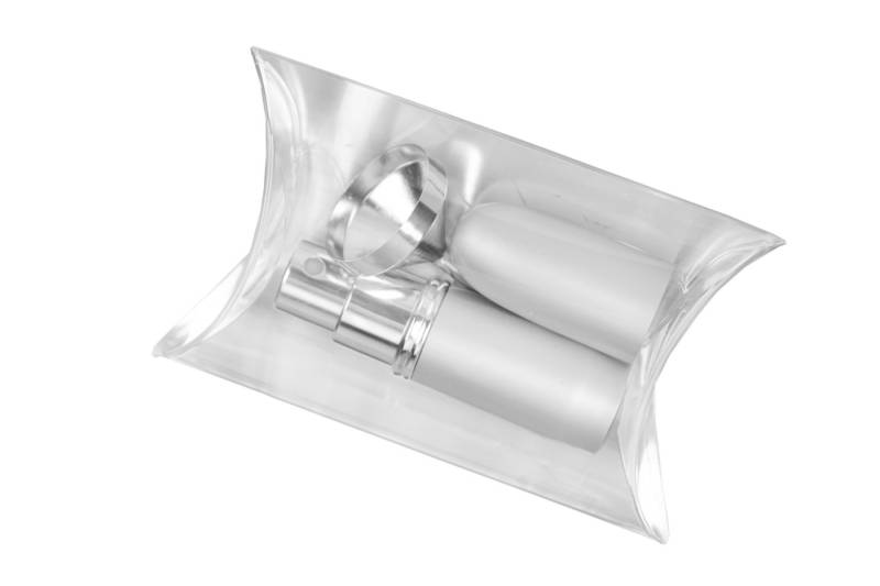 Fantasia Beauty Parfümzerstäuber Taschenzerstäuber silberfarben für 4 ml + Trichter silberfarben (1 St), Parfümzerstäuber von Fantasia Beauty