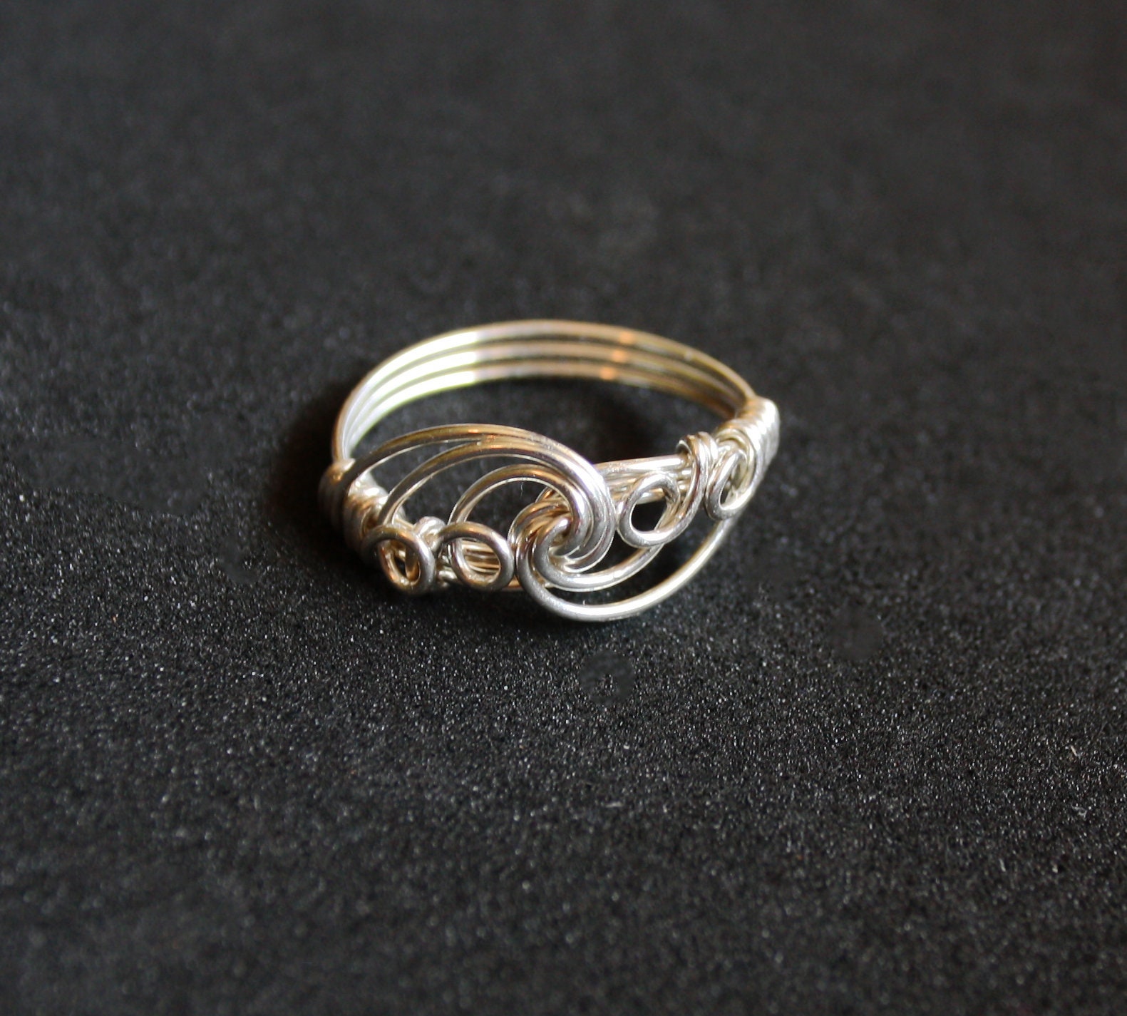 Silber Draht Gewickelt Ring - Knotengebundennebel Wirbel Und Rosebuds Elegant Vielseitig Größe 9, 5 von FantasiaElegance