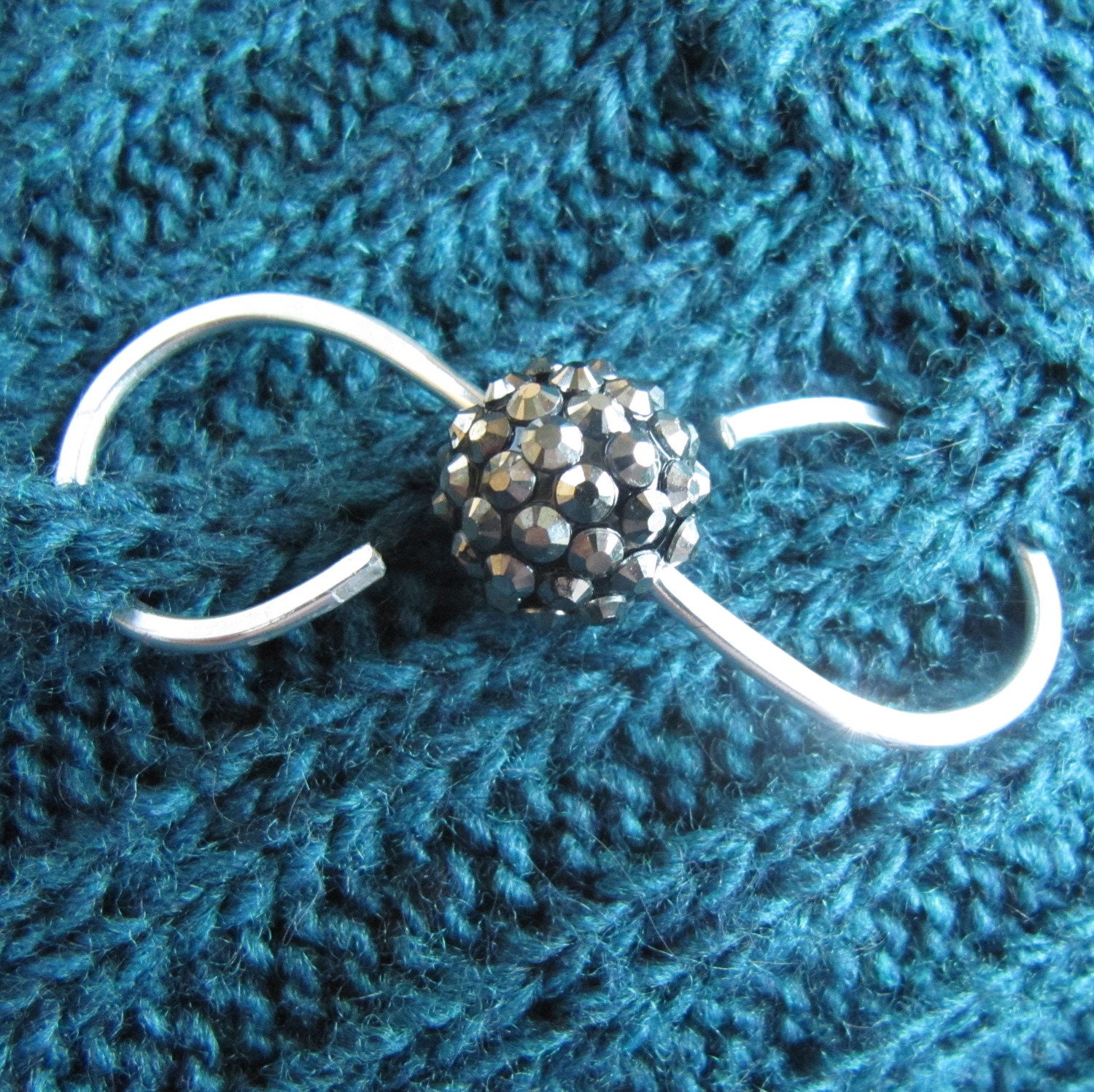 Aluminium, Infinity, Schal Pin, Strass, Pullover Clip, Verschluss, Brosche, Achselzucken Frauen, Stricken Zubehör Aluminium, Infinity, Schal Pin, Strass, Pullover Clip, Verschluss, Brosche, Achselzucken Frauen, Stricken Zubehör von Fantasidea