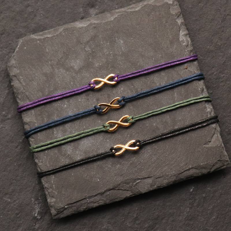 Feines Infinity Armband Gold Feines Infinity Armband Gold von Fantasieschmuck