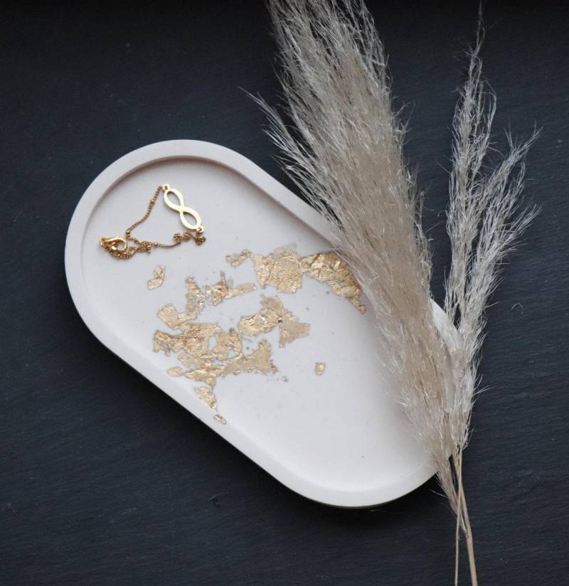 Schmuckschale Weiß-Gold Aus Jesmonite I Schlüsselschale Dekoschale Schmuckschale Weiß-Gold Aus Jesmonite I Schlüsselschale Dekoschale von Fantasieschmuck