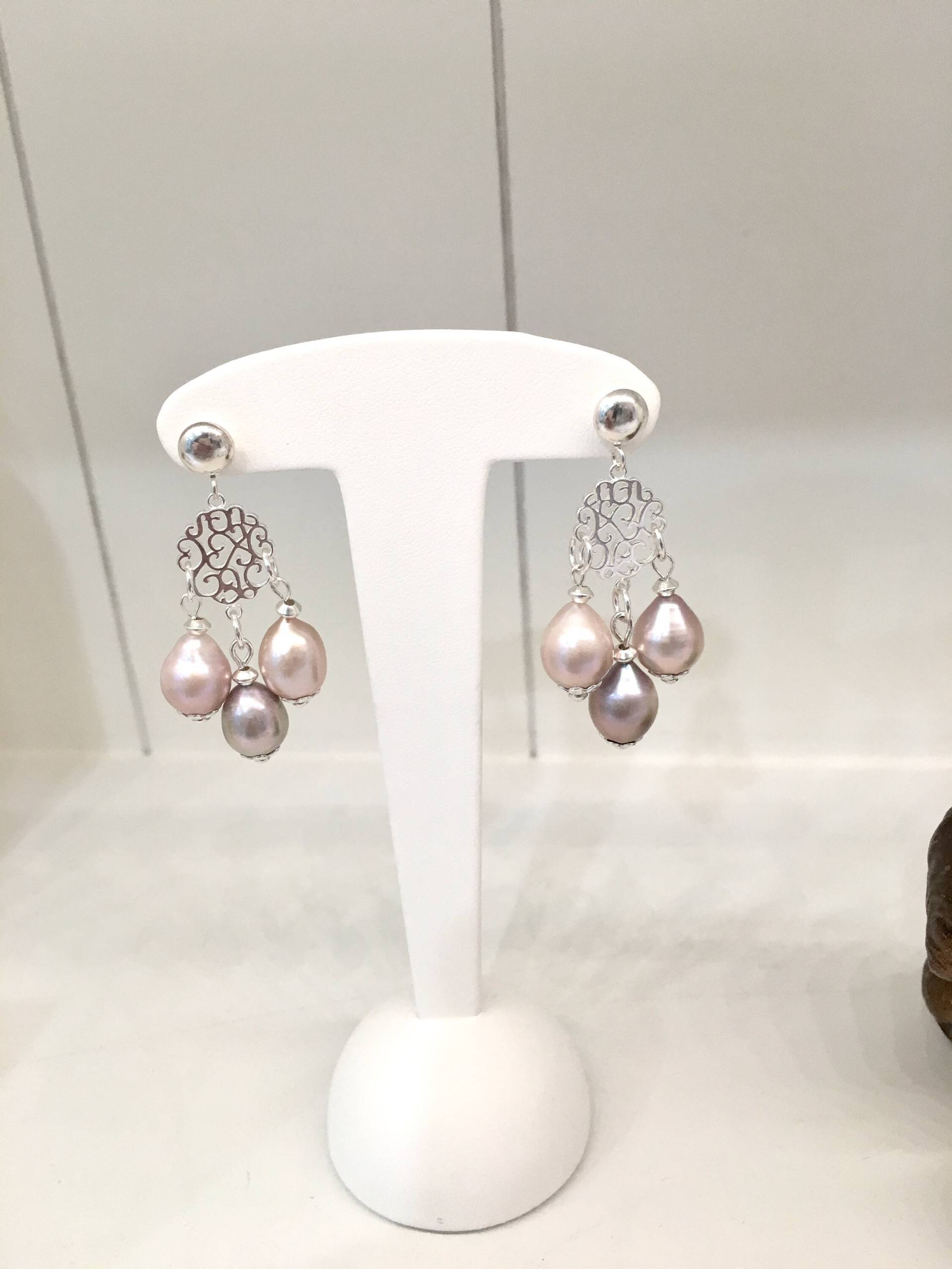 S925 Silber Ohrringe Mit Rosa Und Lila Barockperlen S925 Silber Ohrringe Mit Rosa Und Lila Barockperlen von FantasjaCreations