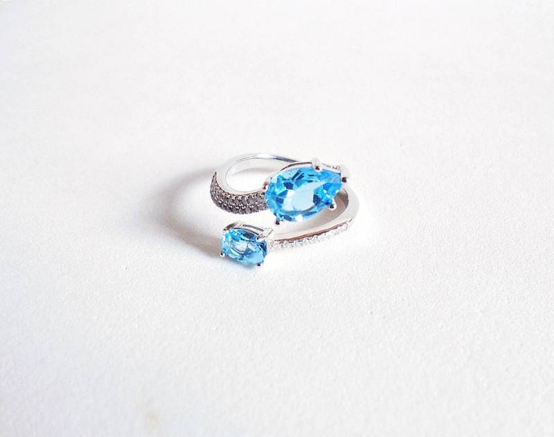 Natürlich Topas & Cz Ring in 925Er Sterling Silber Und Weißgold Natürlich Topas & Cz Ring in 925Er Sterling Silber Und Weißgold von FanyRey