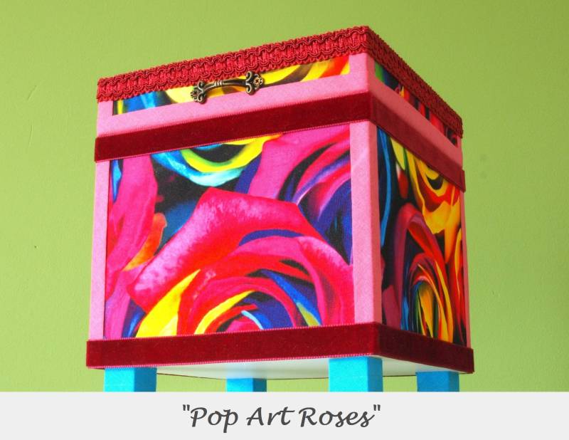 Schmuckbox Pop Art Rosen Holz Schmuckkasten Bunt Box Für Erinnerungen Kleinkram Mit Blumen Schmuckaufbewahrung Schmuckbox Pop Art Rosen Holz Schmuckkasten Bunt Box Für Erinnerungen Kleinkram Mit Blumen Schmuckaufbewahrung von Farbcomfort