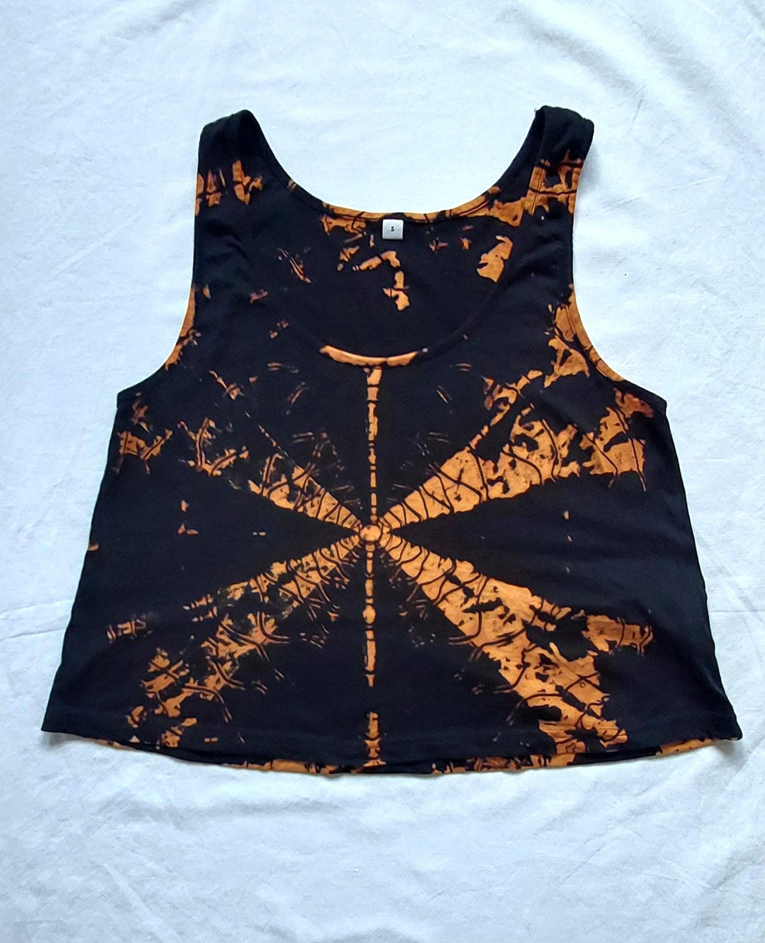 Bleaching Crop-Top/ Vegan von FarbenRauschmitHerz