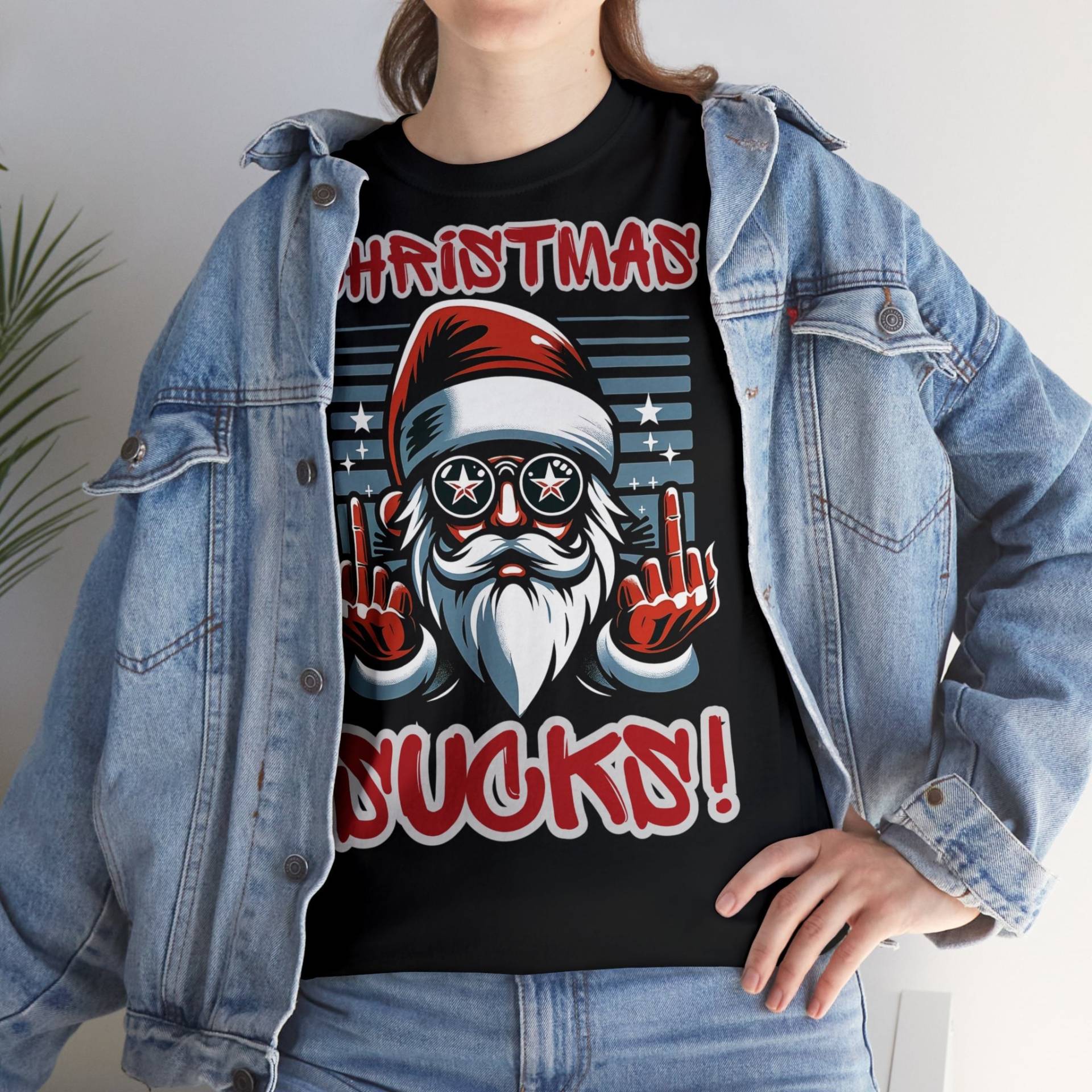 Anti-Weihnachtsstimmung "Christmas Sucks' T-Shirt Mit Provokativem Weihnachtsmann Weihnachtsshirt Zum Wichteln von Farbkleckser