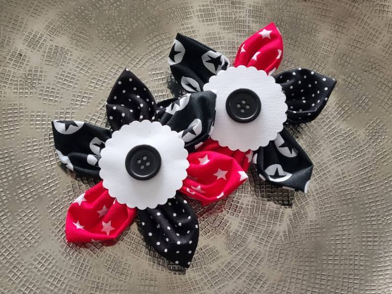 Blumenanstecker 2Er Set Karnevalskostüm Damen Rot Schwarz Kostüm Fastnacht Fasching Für Clownsrock + Karnevalsrock Frauen Karnevalsbrosche von FareimliHandmadeShop