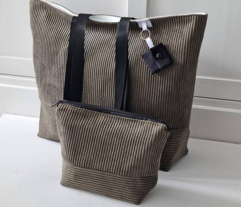 Shopper Cord Wasserabweisend - Große Xxl Strandtasche Damen Badetasche/Saunatasche Umhängetasche/Einkaufstasche Grün Cordtasche von FareimliHandmadeShop