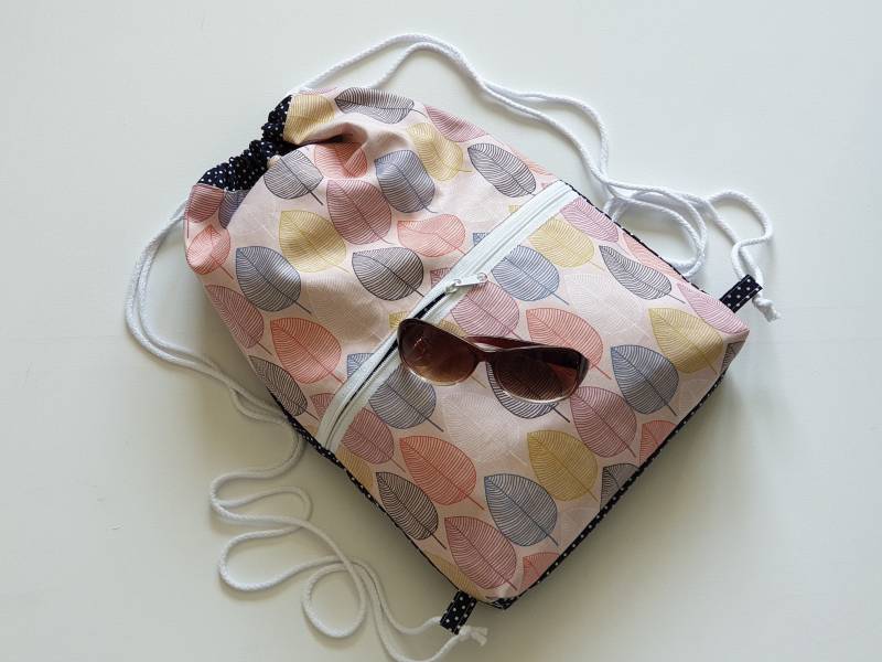 Turnbeutel Reißverschluss Wasserabweisend Rucksack Damen Blätter Marineblau Punkte von FareimliHandmadeShop