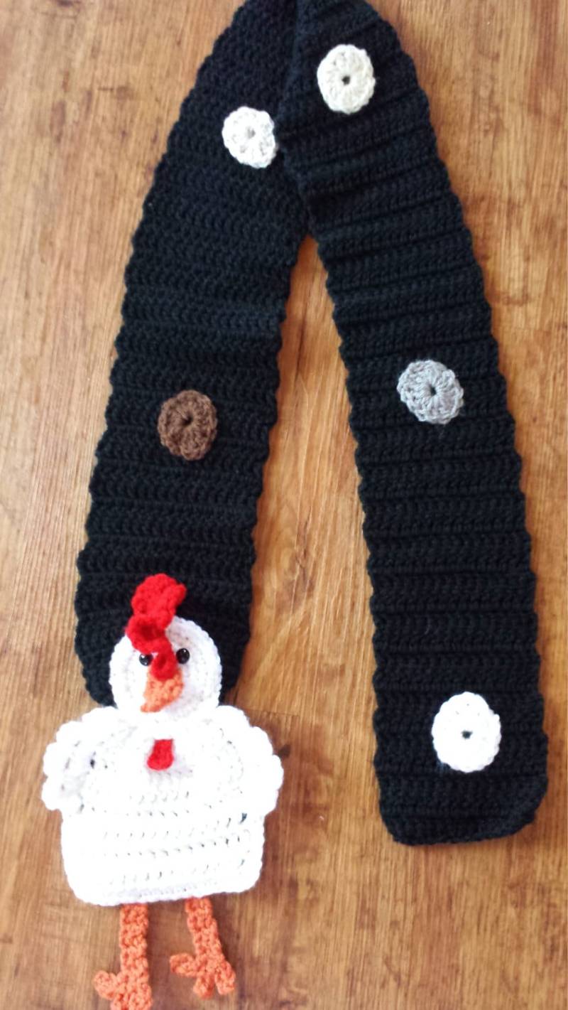 Gehäkelter Hühner - Und Eierschal Gehäkelter Hühner - Und Eierschal von Farghersfancies