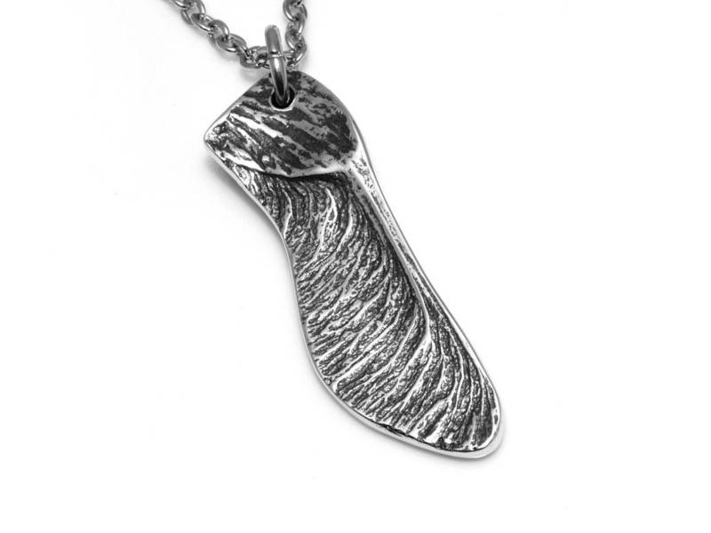 Ahorn Baum Samen Halskette, Wald Anhänger, Naturschmuck in Zinn von Farjil