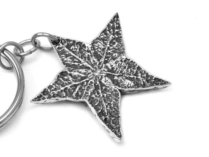 Carambola Schlüsselanhänger, Handgefertigte Sternfrucht Aus Zinn von Farjil