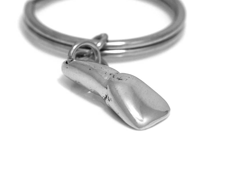 Menschliche Front Zahn Schlüsselbund, Metall Schneidezahn Charme, Handgemachte Zahnarzt Zubehör von Farjil