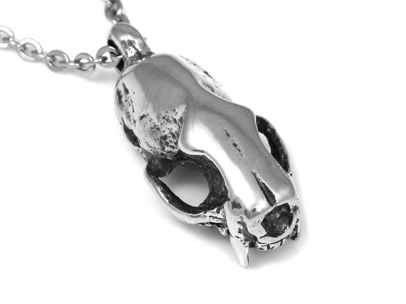 Wiesel Schädel Halskette, Metall Frettchen Anhänger in Zinn, Nerz Schmuck von Farjil