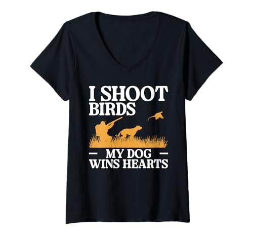 Damen I Shoot Birds My Dog Wins Hearts Pheasant Hunting T-Shirt mit V-Ausschnitt Damen I Shoot Birds My Dog Wins Hearts Pheasant Hunting T-Shirt mit V-Ausschnitt von Fasan Jagd Design Idee