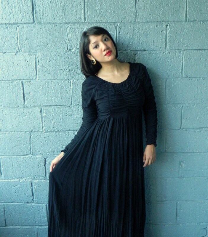 Vintage 80Er Jahre Schöne Sue Wong Kleid, Elastisch, Rouched Ärmel Und Mieder, Goth, New Wavechic Vintage 80Er Jahre Schöne Sue Wong Kleid, Elastisch, Rouched Ärmel Und Mieder, Goth, New Wavechic von FascinationVintage