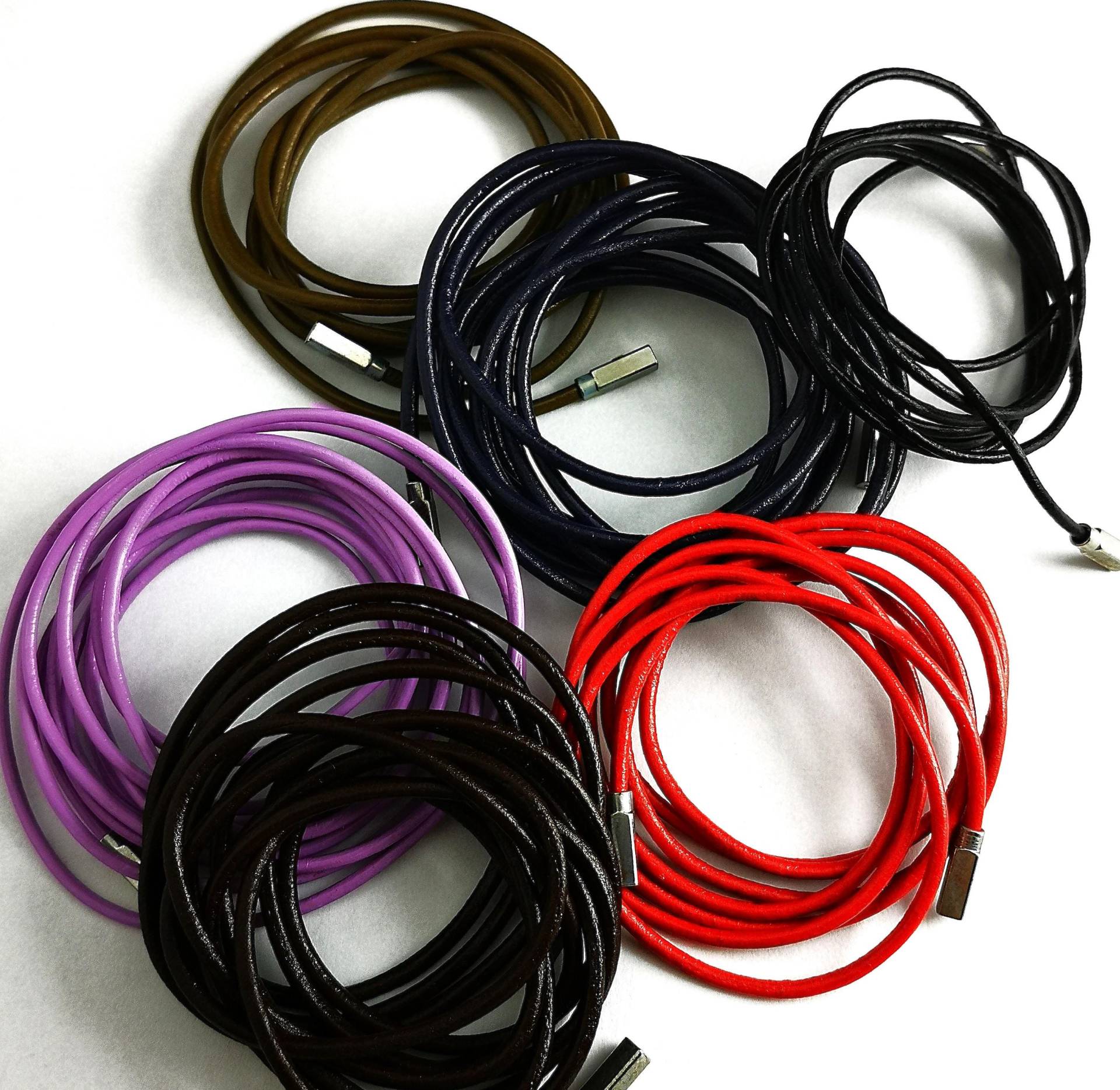 104 cm Lederband Mit Versilberten Enden, Auswahl von FascinumShopCOM