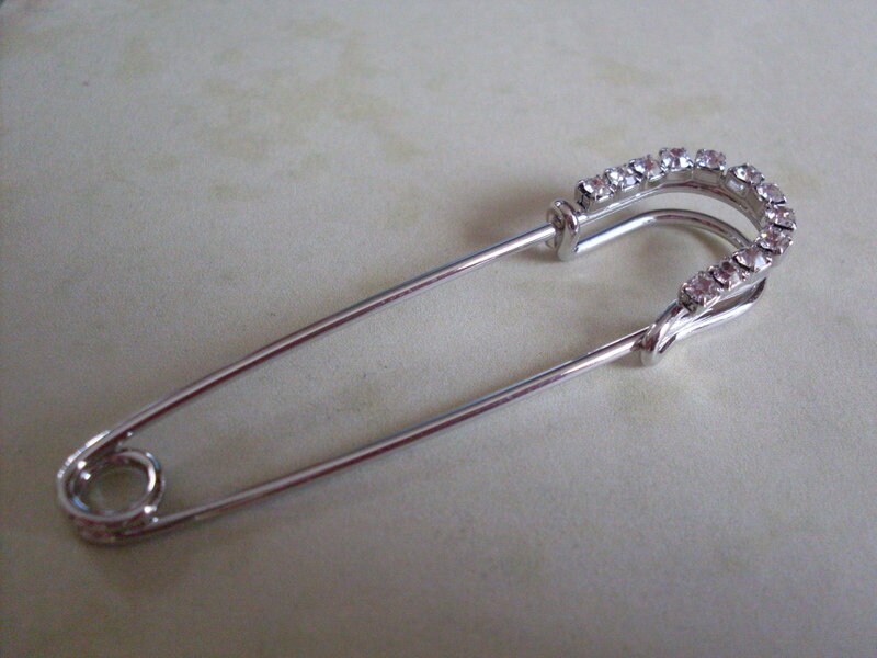 Broschennadeln , Broschen, Nadeln Anstecknadel, Silber, Strass von FascinumShopCOM