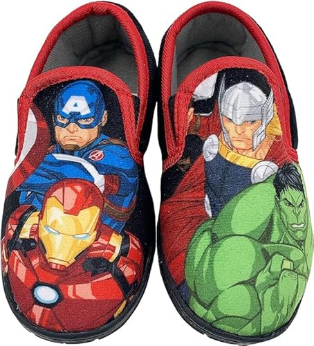 Fashion Junction Jungen Avengers Superhelden Hausschuhe, Kindergrößen, Schwarz, Schwarz, 36 EU Fashion Junction Jungen Avengers Superhelden Hausschuhe, Kindergrößen, Schwarz, Schwarz, 36 EU von Fashion Junction