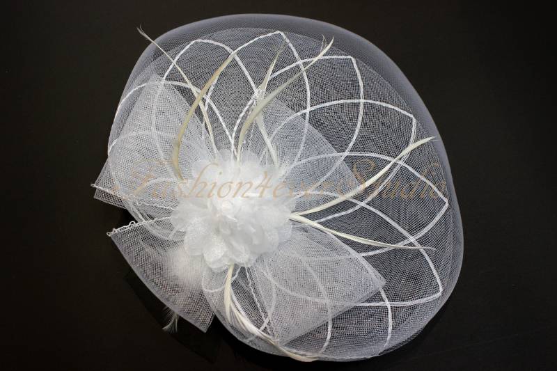 Weiß Kopfschmuck 12 Zoll, Blume Fascinator, Feder Kopfschmuck, Feder-Fascinator, Mit Haar-Clip Und Brosche Pin Zurück von Fashion4everStudio