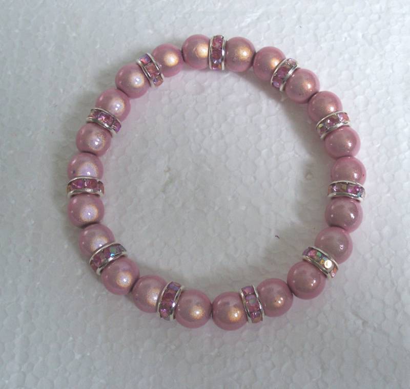 Pink Miracle Bead Stretch Armband 7" Or 8" Fits All Sizes von FashionJools