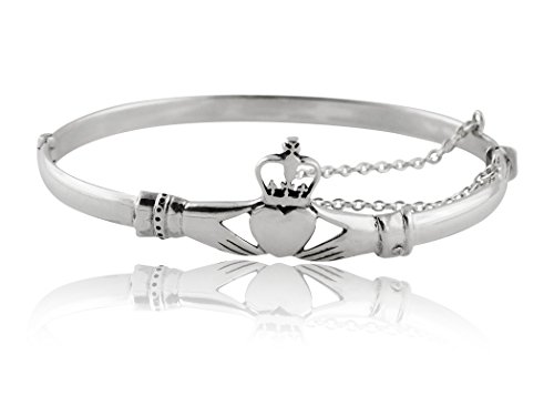 FashionJunkie4Life Armreif aus 925er Sterlingsilber, irischer Claddagh-keltischer Knoten, 16,5 cm, Sterling-Silber, Ohne Edelstein FashionJunkie4Life Armreif aus 925er Sterlingsilber, irischer Claddagh-keltischer Knoten, 16,5 cm, Sterling-Silber, Ohne Edelstein von FashionJunkie4Life