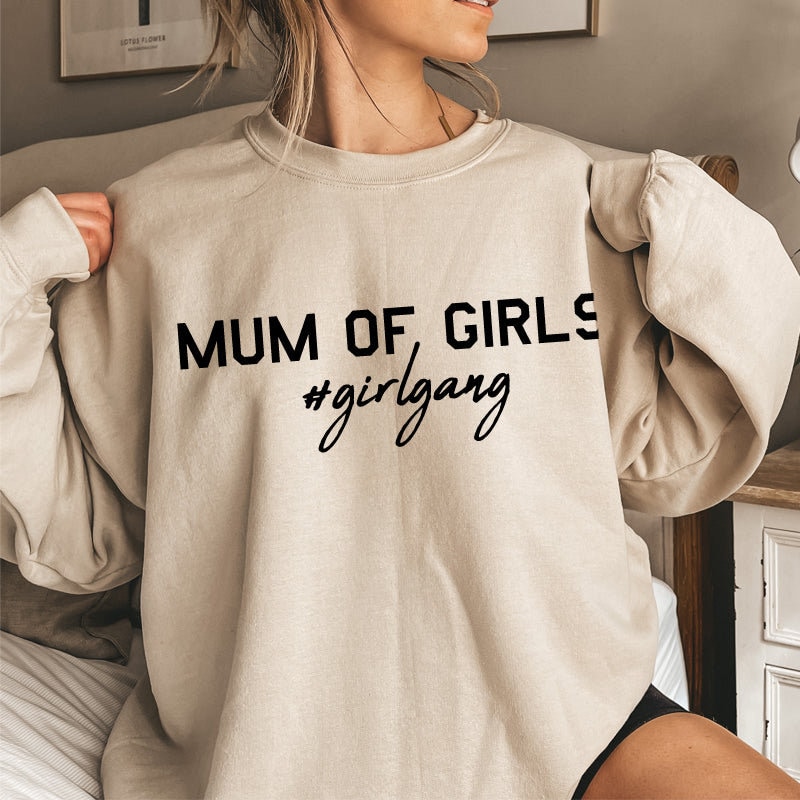 Mama Der Mädchen | #girlgang Sweatshirt von FashionKidsUK