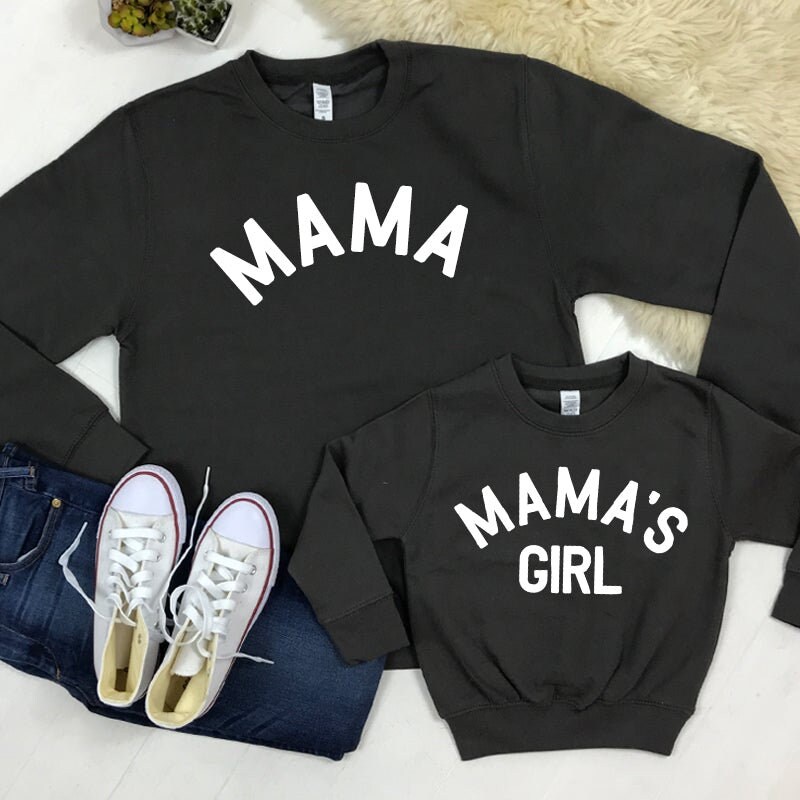 Mama & Mama's Girl Classic Sweatshirts Storm Grey von FashionKidsUK