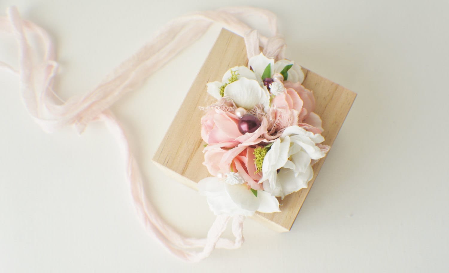 Stieg, Stirnband, Neugeborene Raffhalter Blume Raffhalter, Tie Zurück Stirnband Foto Stütze, Haarreif Mit Lila von FashionTouch