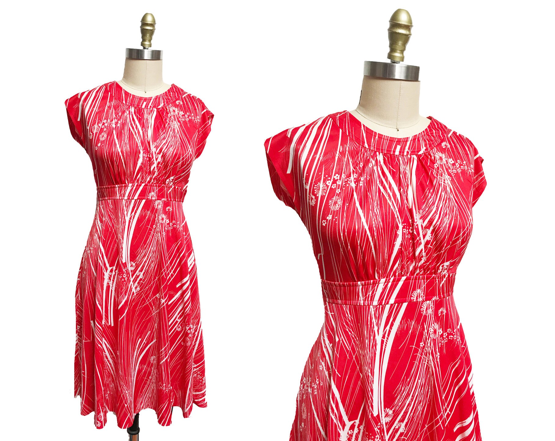 Vintage 1970Er Jahre Kleid Rot Weiß Blumen Gedruckt Unikat Sommer Taille 28" von FashionaireVintage