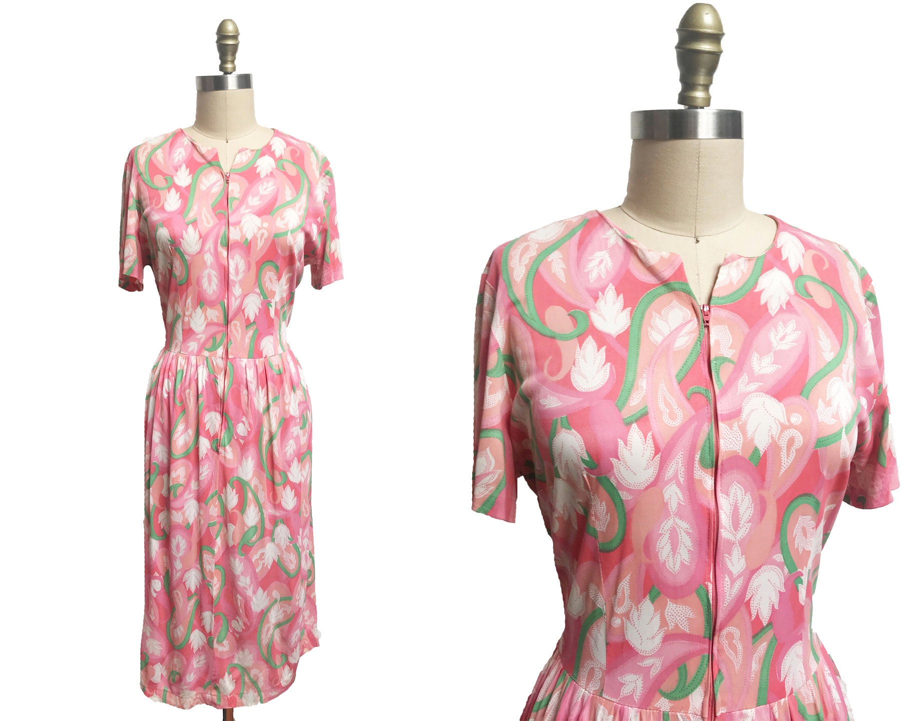 Vintage 50Er 60Er Jahre Zip Front Rosa Kleid - Weiß Grün Floral Jersey Strick Taille 31, 5 " von FashionaireVintage