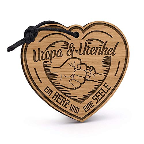 Fashionalarm Schlüsselanhänger Uropa & Urenkel - EIN Herz und eine Seele aus Holz mit Gravur | Geburtstag Geschenk Idee Geburt Baby Urenkelsohn von Fashionalarm